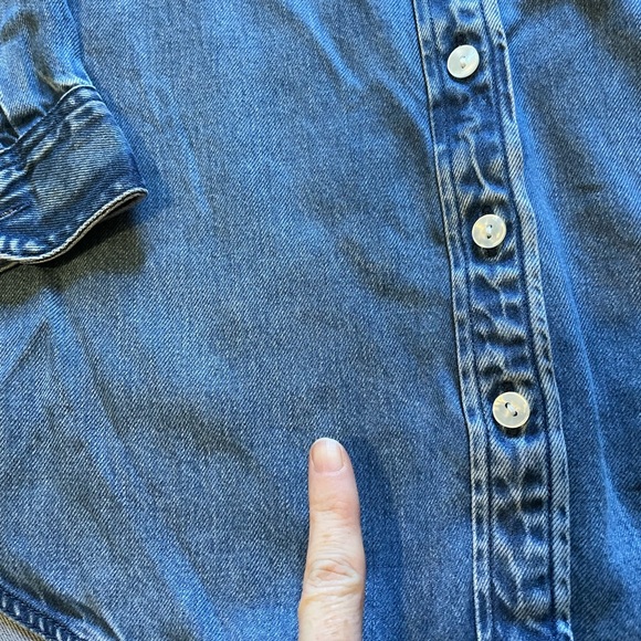 Abercrombie and Fitch dark blue boyfriend fit chambray shirt - Picture 4 of 4